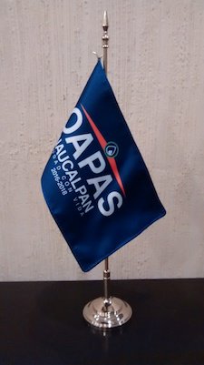 BANDERA EMPRESARIAL SUBLIMADA DE ESCRITORIO